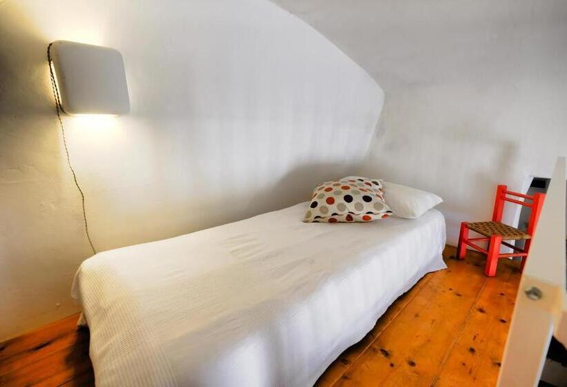 ファミリーステューディオ, I 7 Archi Guest House