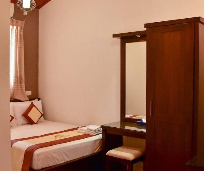 Standard Room, Notting Hill Country House