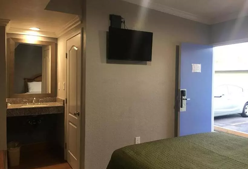 Standard-huone, Town House Motel