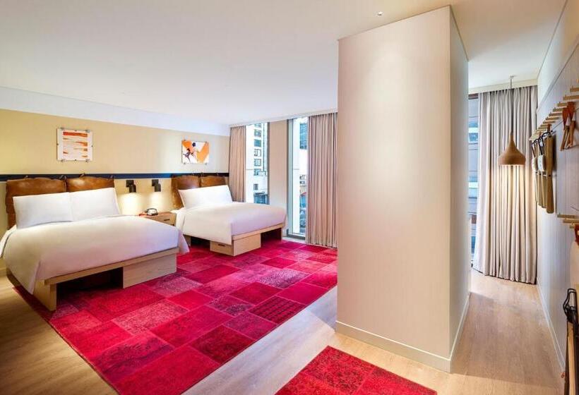 Quarto Familiar, Moxy Seoul, Myeongdong