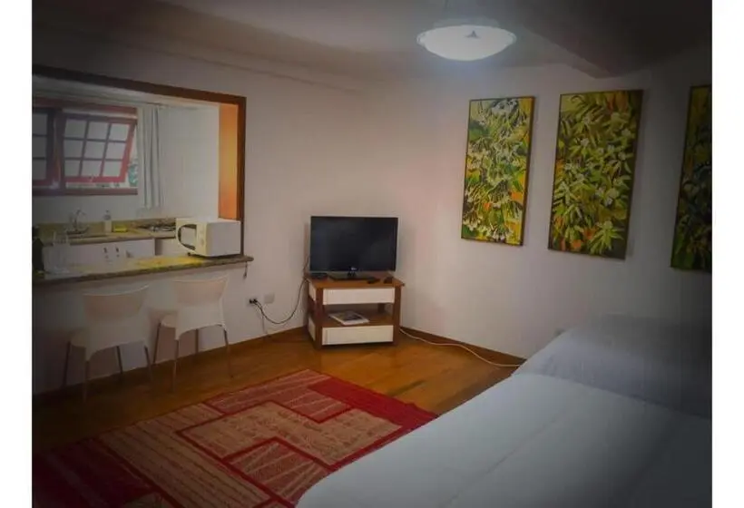 デラックストリプルルーム, Pousada E Hotel Putini By Oyo