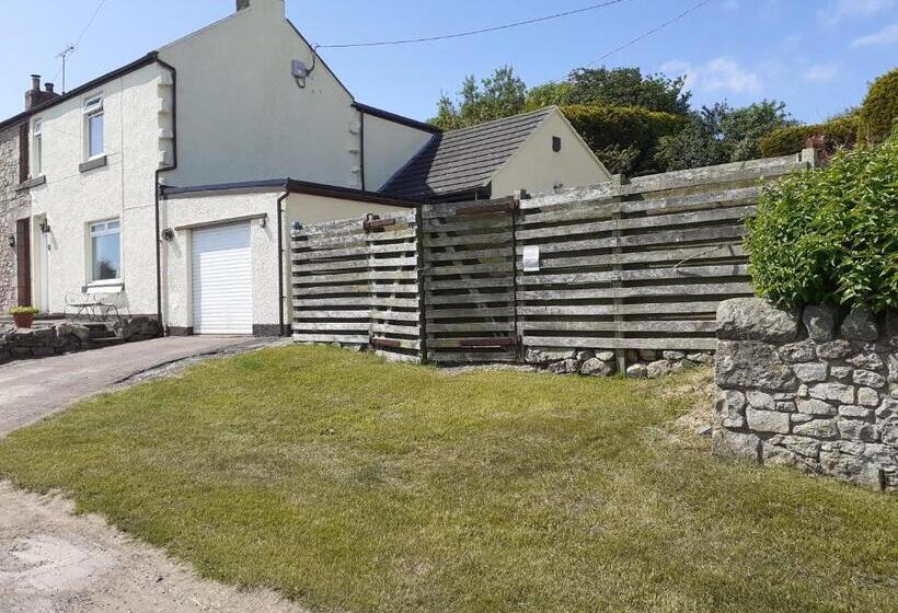 １ベッドルームハウス, Elmbank Accommodation