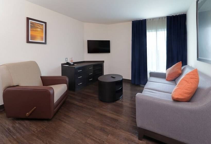 جناح, Candlewood Suites   Queretaro Juriquilla, An Ihg