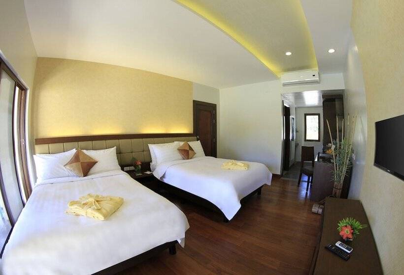 プールビューのプレミアムルーム, Coron Soleil Garden Resort