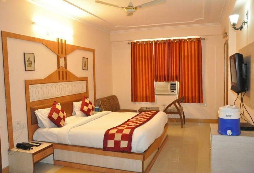 Quarto Deluxe, Muskan Palace