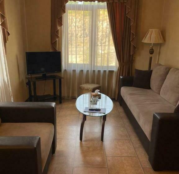 디럭스 룸, Park Avenue Hotel Yerevan