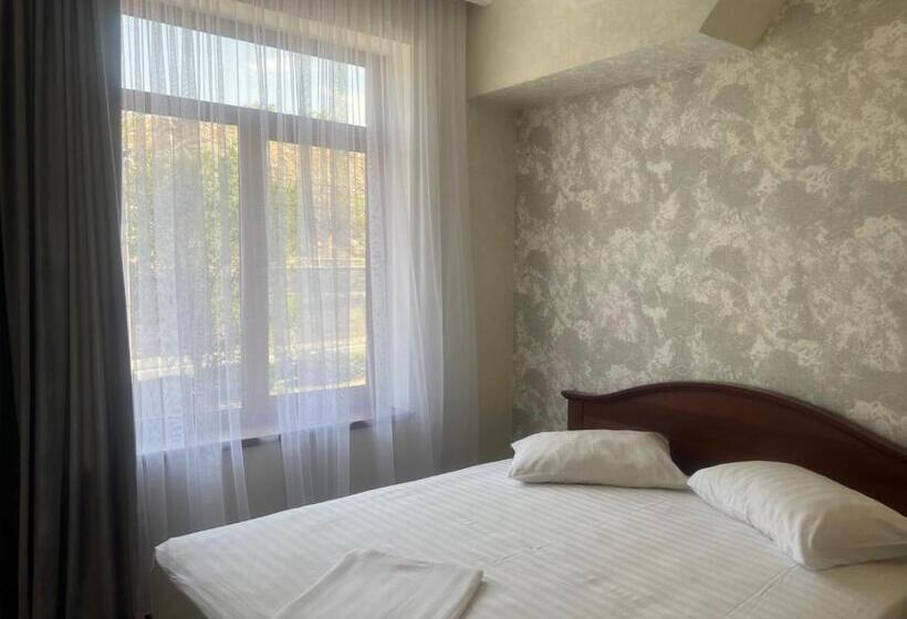 패밀리 스위트, Park Avenue Hotel Yerevan