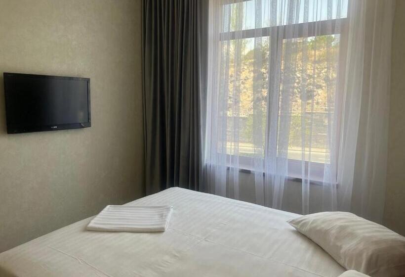 패밀리 스위트, Park Avenue Hotel Yerevan