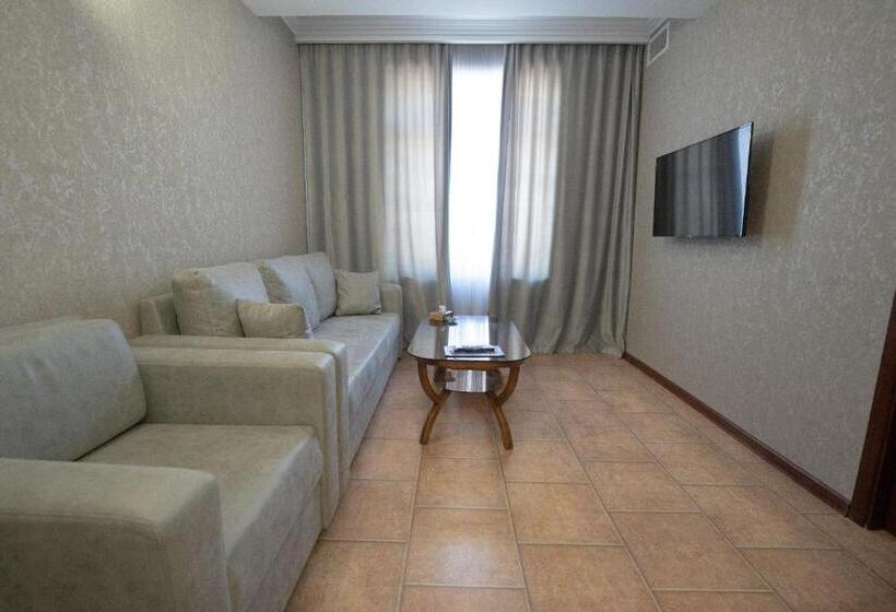 디럭스 룸, Park Avenue Hotel Yerevan