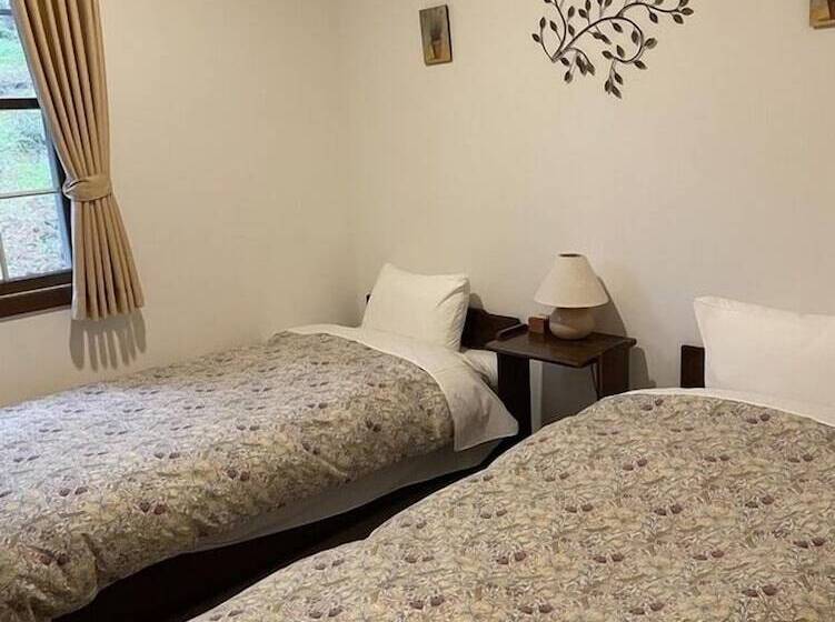 Номер Стандарт Совместная Ванная, Guesthouse Kreutzer