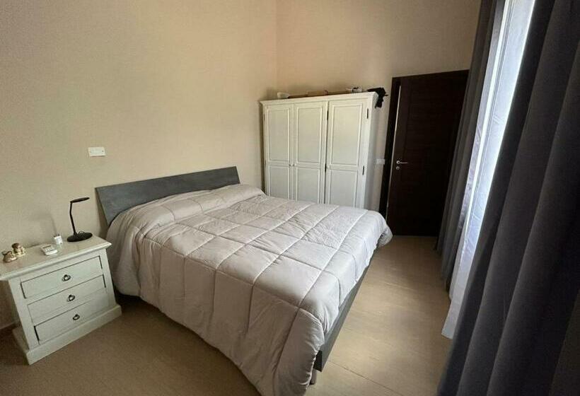 شقة غرفة واحدة, Casa Irene