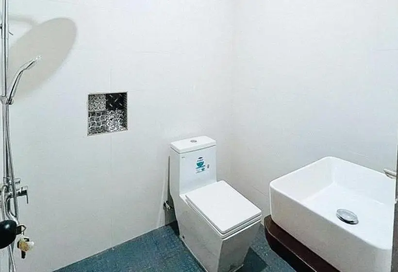 ファミリールーム, Reddoorz At Casa Rafaelle Transient Ilocos Sur