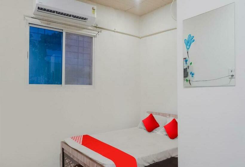 اتاق کلاسیک سه تخته, O Soni Palace & Lawn