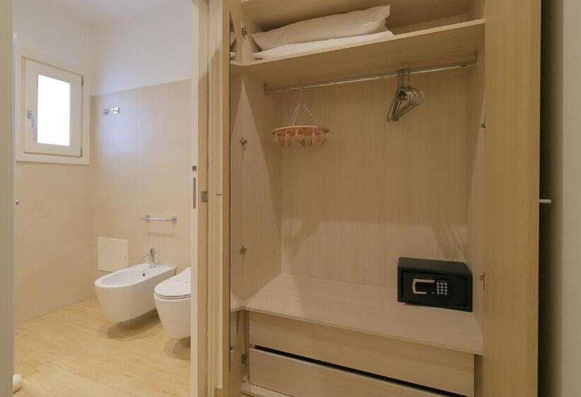 חדר סטנדרט לארבעה, Stella Del Capo 3 Stelle Affittacamere