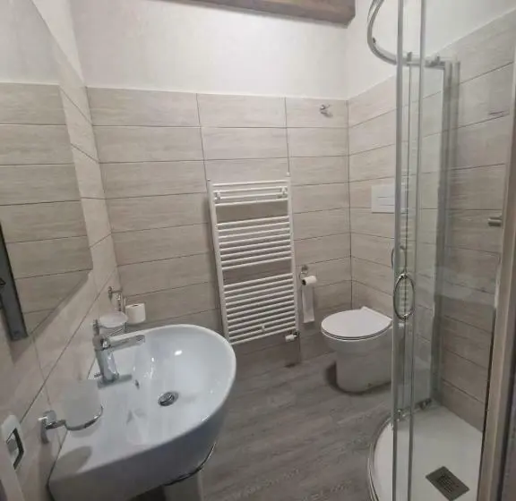 Huoneisto 1 Makuuhuone, Residence Mirella