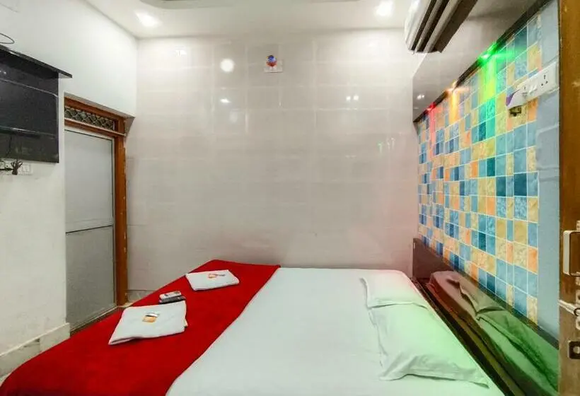 Economy-huone, Bobby Premium Residency 350m From Jagannath Temple