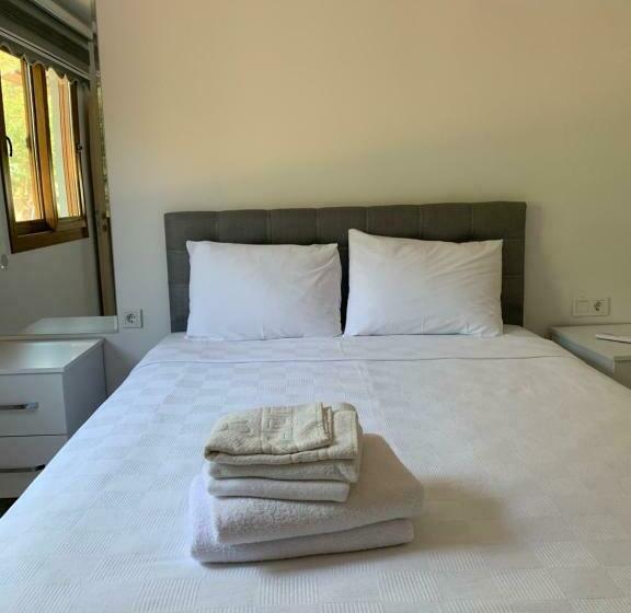 スタンダードバンガロー, Doga Ciftlik Konaklama