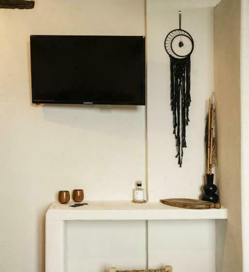 اتاق لوکس با چشم‌انداز دریا, La Torre Boutique Rooms