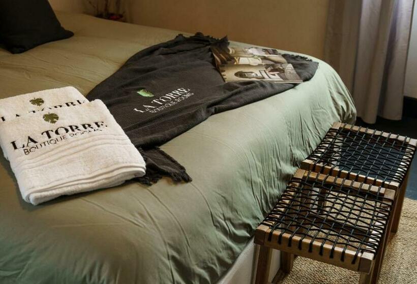 اتاق استاندارد با تخت بزرگ, La Torre Boutique Rooms