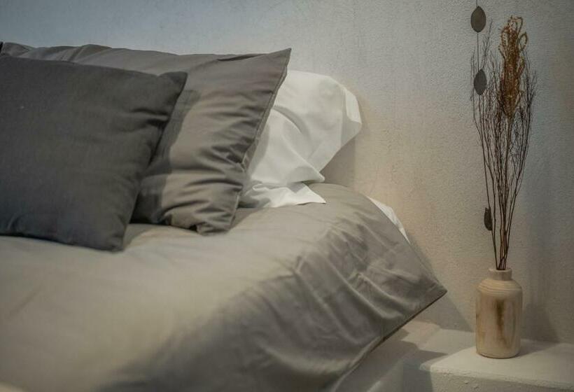 اتاق استاندارد با تخت بزرگ, La Torre Boutique Rooms