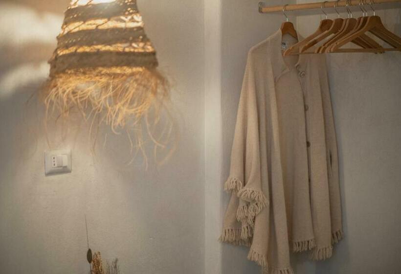 اتاق استاندارد با تخت بزرگ, La Torre Boutique Rooms