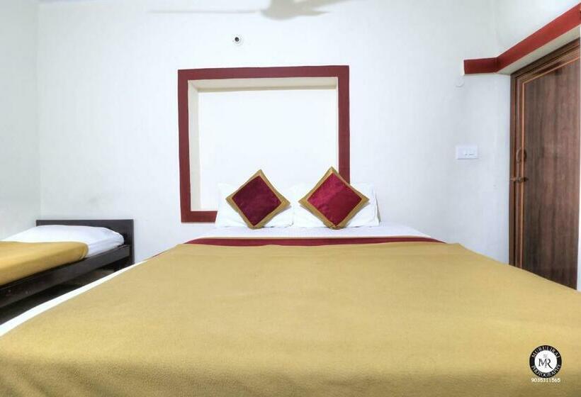 Номер Стандарт, Coorg Avani Holiday Inn