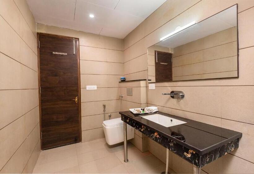 סוויטת ג'וניור, Meghavan Resort By Dls Hotels