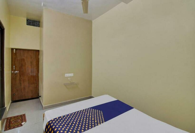 חדר קלאסי לשלושה, Spot On Hotel Brc Inn