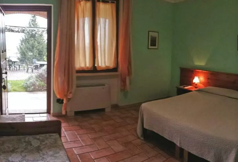 ベーシック4人部屋, Agriturismo Le Due Cascine