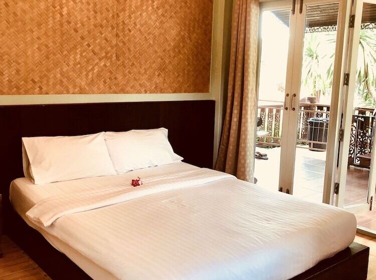 이코노미 룸, Baanpufa Resort