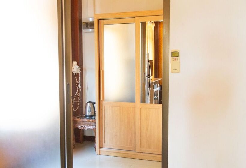 디럭스 방갈로, Baanpufa Resort
