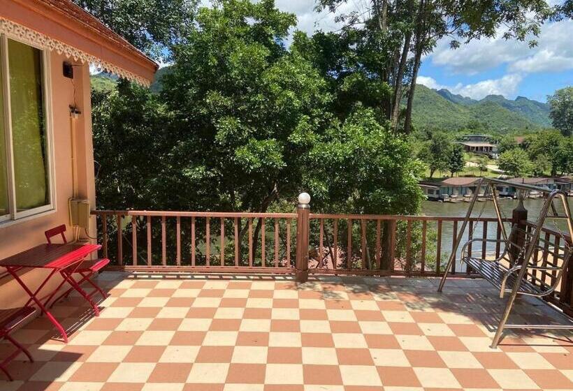 수피리어 테라스 룸, Baanpufa Resort
