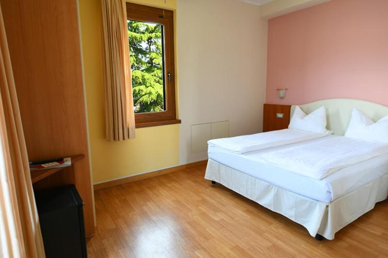 レイクビュースタンダードルーム, Casa Antonelli