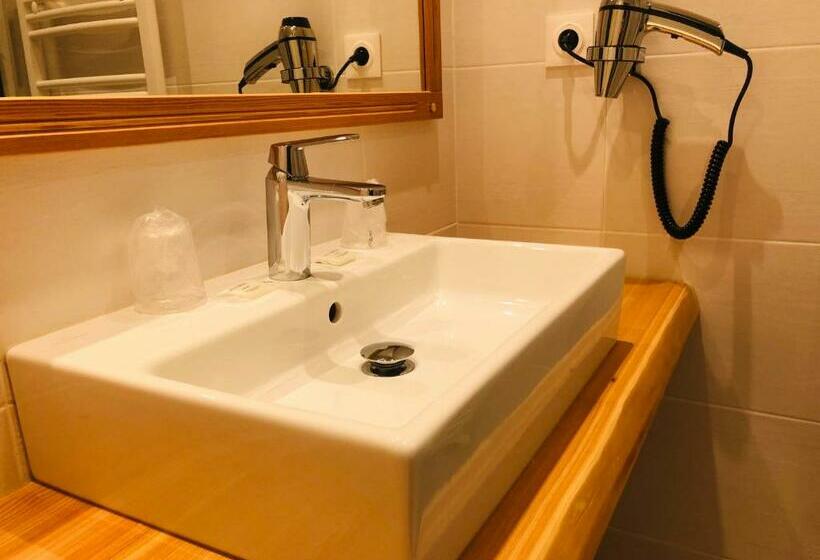 스탠다드 룸, Chaume De Balveurche