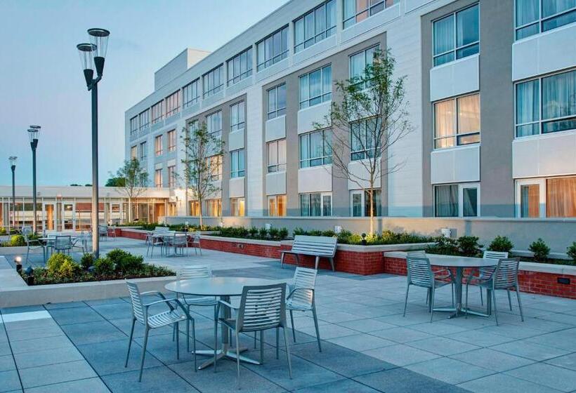 带2个双人床的标准工作室, Courtyard By Marriott Erie Bayfront