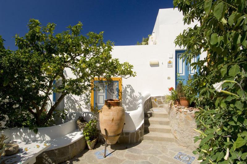 庭の見えるスタンダードトリプルルーム, Girasole