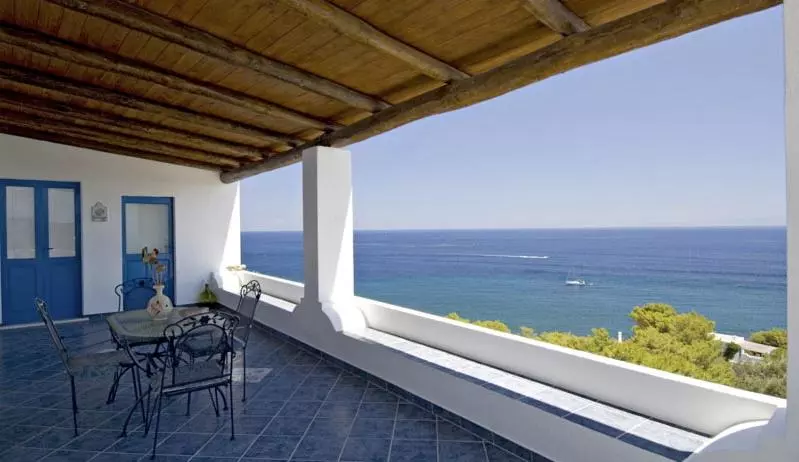 Triple Room Sea View, Girasole