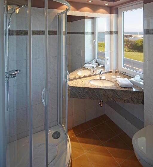 غرفة قياسية مطلّة علي البحر مزوَّدة بشُرفة, Helgoländer Klassik