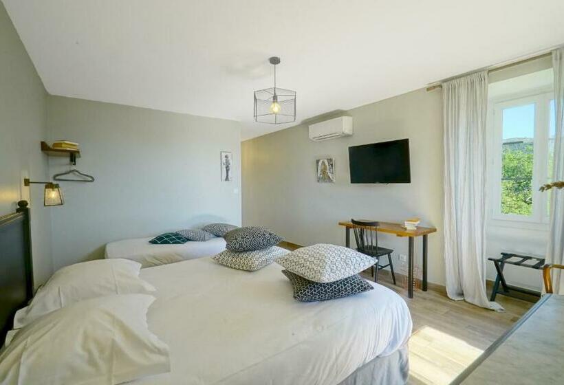 标准三人间, U Frascone