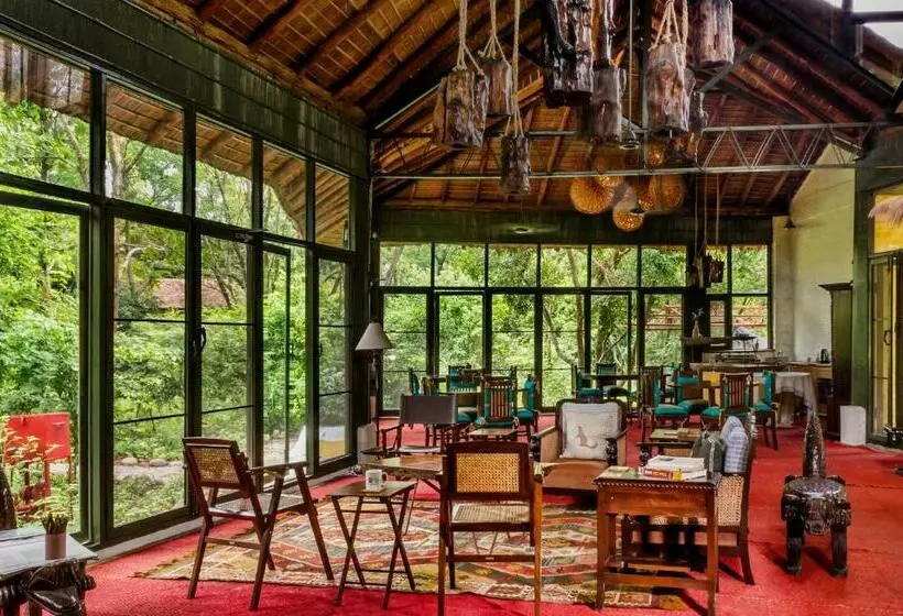 スタンダードルーム, Jim S Jungle Retreat