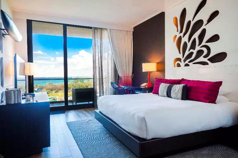اتاق استاندارد با تخت بزرگ, Kimpton Seafire Resort + Spa, An Ihg