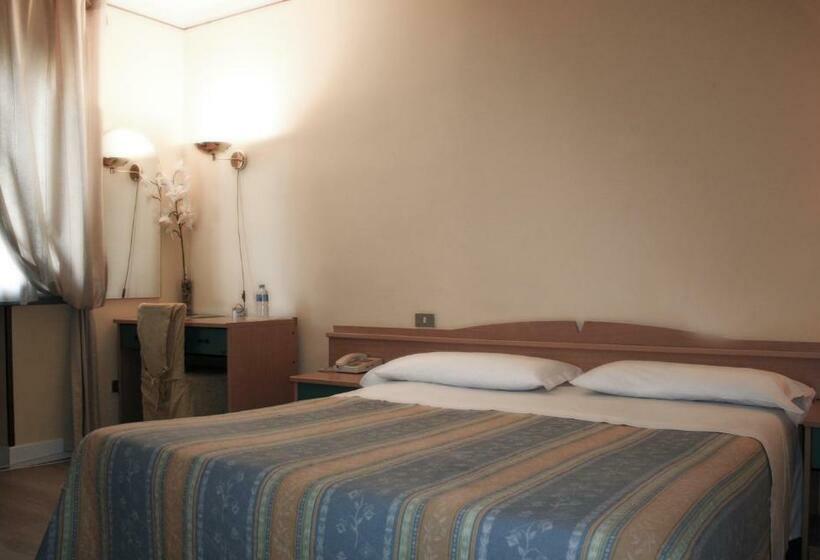 스탠다드 룸, La Rosta