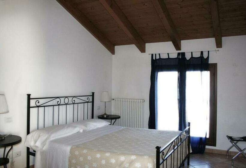 침실 1개 아파트, La Rosta