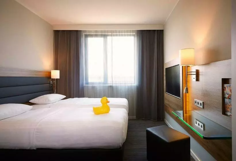 اتاق استاندارد, Moxy Berlin Ostbahnhof