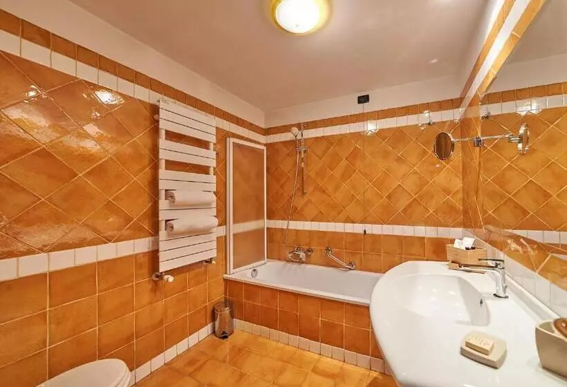 スーペリアールーム, Relais Santo Stefano