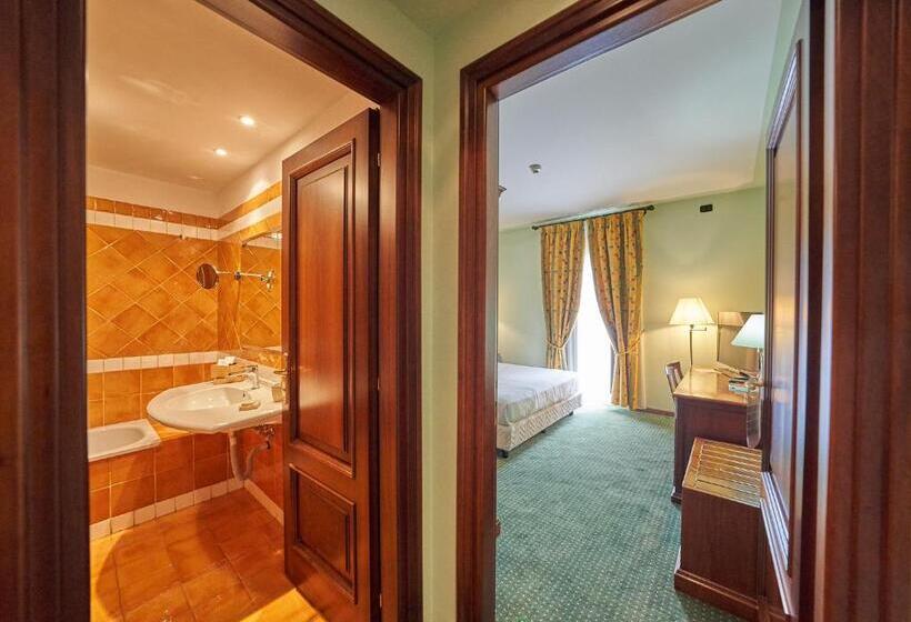 اتاق سوپریور, Relais Santo Stefano