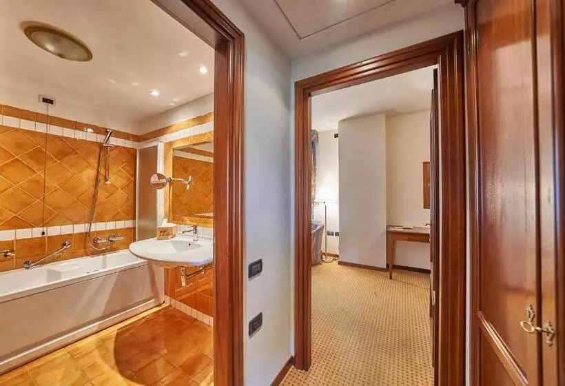 ファミリールーム, Relais Santo Stefano
