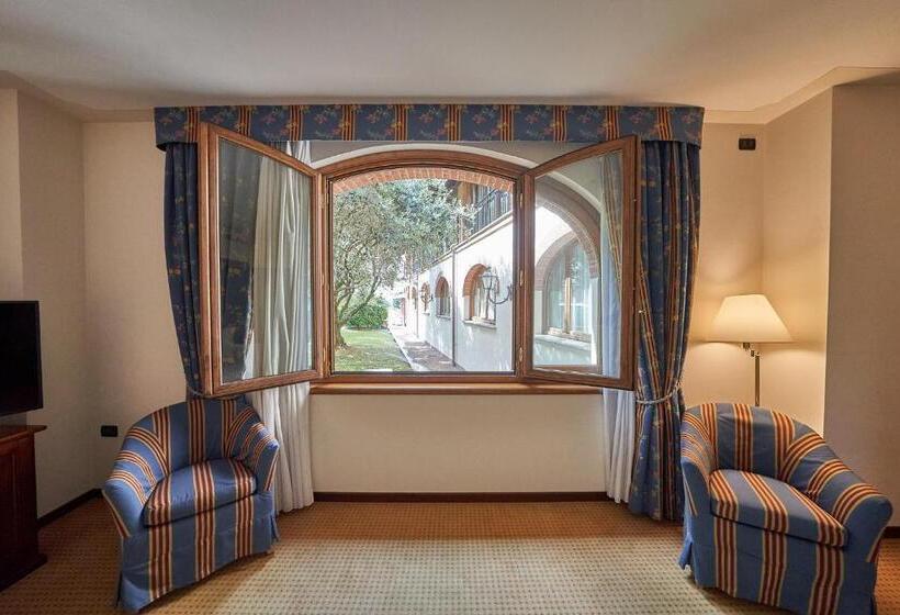 غرفة عائلية, Relais Santo Stefano