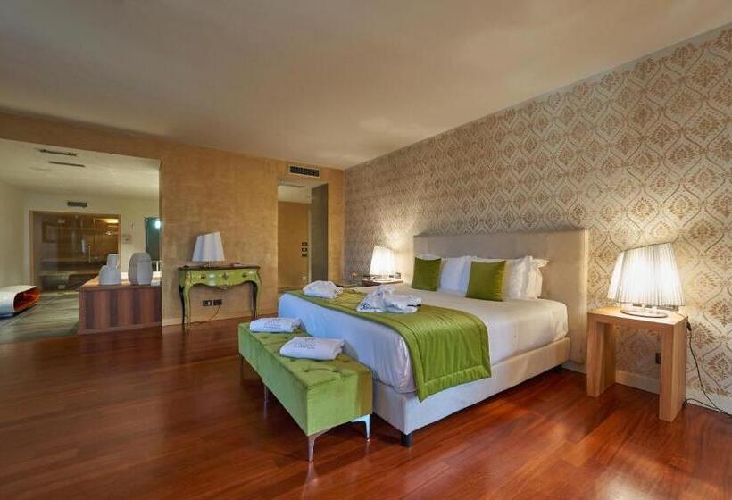 סוויטה דלוקס, Relais Santo Stefano