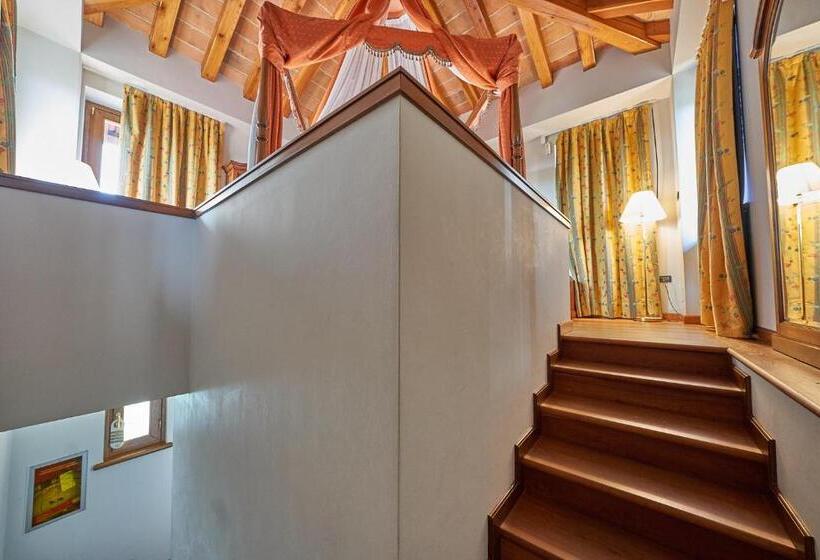 Люкс с гидромассажем, Relais Santo Stefano